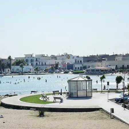 Casa Ellene Frontemare * Porto Cesareo